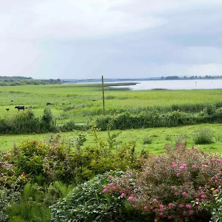 Inny Bay 5* Tang