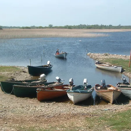 B&B Inny Bay Tang
